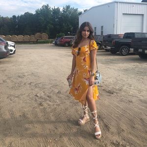 Meet your Posher, Alexandra